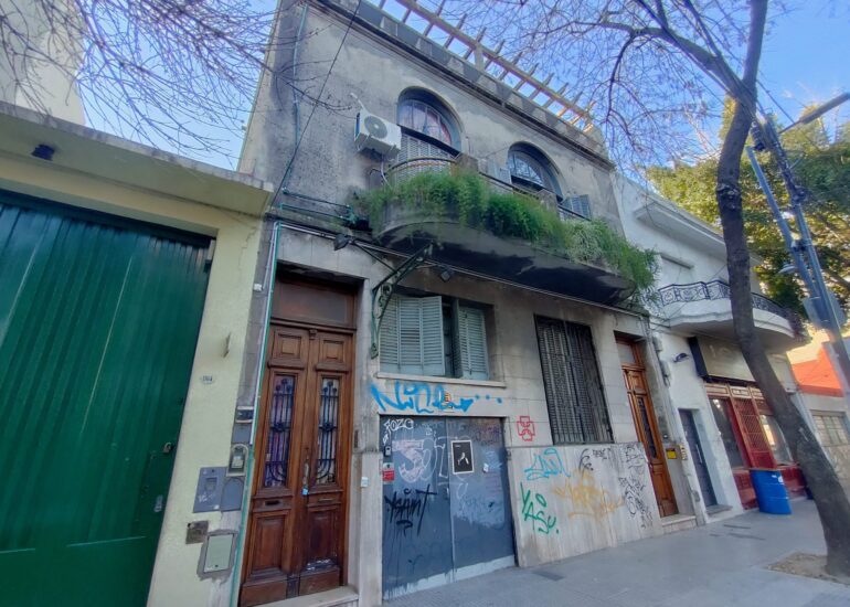 Palermo Queens – Fachada